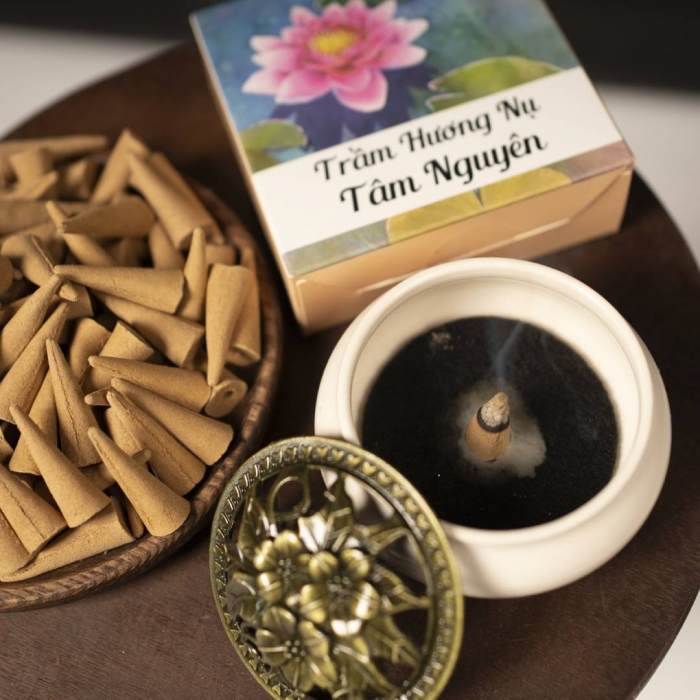 Combo Nhang Nụ Trầm Hương + Lư Xông Tròn 
