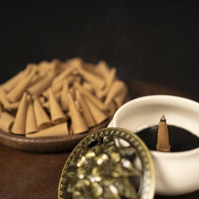 Trầm Hương Nụ Tâm Nguyên